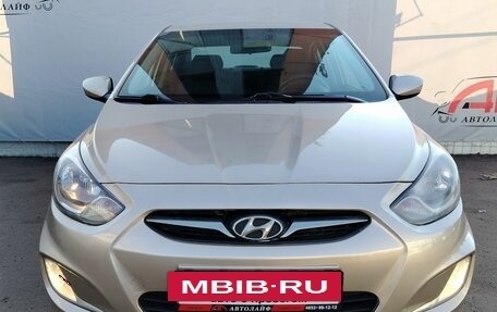 Hyundai Solaris II рестайлинг, 2013 год, 699 000 рублей, 5 фотография