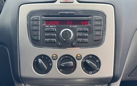 Ford Focus II рестайлинг, 2010 год, 520 000 рублей, 21 фотография