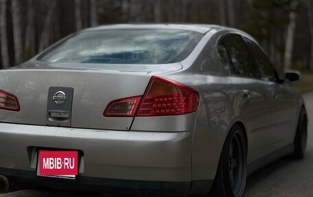 Nissan Skyline, 2001 год, 590 000 рублей, 7 фотография