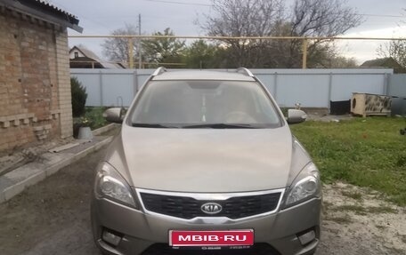 KIA cee'd I рестайлинг, 2010 год, 800 000 рублей, 1 фотография