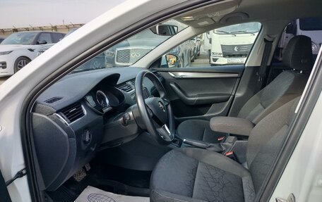 Skoda Octavia, 2020 год, 2 100 000 рублей, 11 фотография