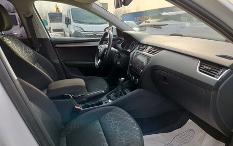 Skoda Octavia, 2020 год, 2 100 000 рублей, 13 фотография