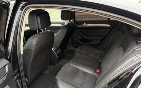 Volkswagen Passat B8 рестайлинг, 2015 год, 1 490 000 рублей, 12 фотография
