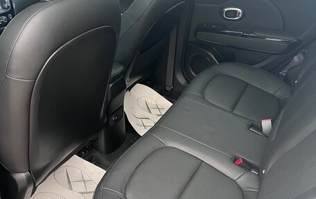 KIA Soul III, 2019 год, 1 800 000 рублей, 8 фотография