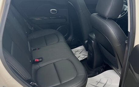 KIA Soul III, 2019 год, 1 800 000 рублей, 9 фотография