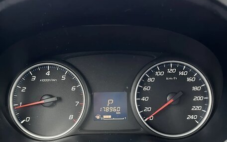 Mitsubishi Outlander III рестайлинг 3, 2014 год, 1 200 000 рублей, 8 фотография