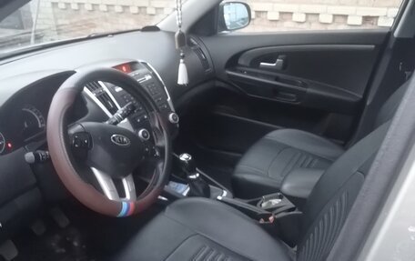 KIA cee'd I рестайлинг, 2010 год, 800 000 рублей, 5 фотография