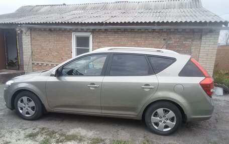 KIA cee'd I рестайлинг, 2010 год, 800 000 рублей, 4 фотография