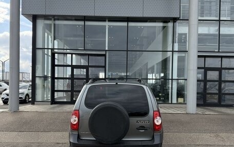 Chevrolet Niva I рестайлинг, 2019 год, 920 000 рублей, 4 фотография