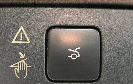 Citroen C4 Picasso II рестайлинг, 2017 год, 1 098 000 рублей, 23 фотография