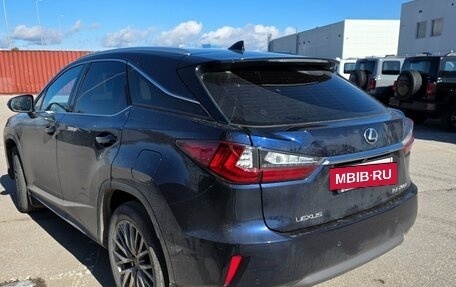 Lexus RX IV рестайлинг, 2016 год, 3 336 000 рублей, 4 фотография