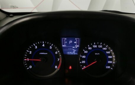 Hyundai Solaris II рестайлинг, 2014 год, 755 000 рублей, 18 фотография