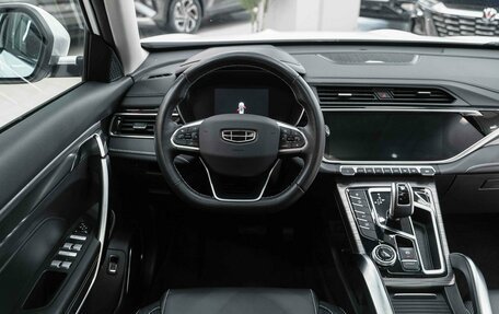 Geely Atlas, 2023 год, 1 990 000 рублей, 14 фотография