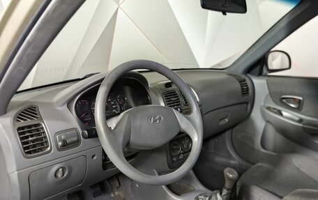 Hyundai Accent II, 2005 год, 215 000 рублей, 16 фотография