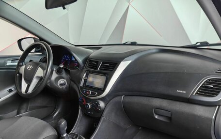 Hyundai Solaris II рестайлинг, 2012 год, 650 000 рублей, 12 фотография