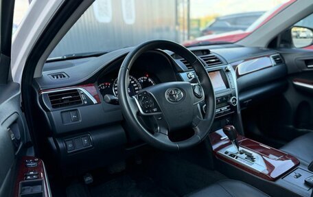 Toyota Camry, 2013 год, 1 690 000 рублей, 10 фотография