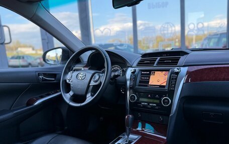 Toyota Camry, 2013 год, 1 690 000 рублей, 14 фотография