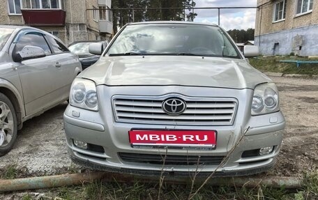 Toyota Avensis III рестайлинг, 2006 год, 650 000 рублей, 1 фотография
