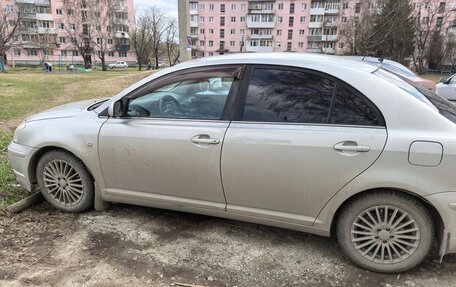 Toyota Avensis III рестайлинг, 2006 год, 650 000 рублей, 5 фотография
