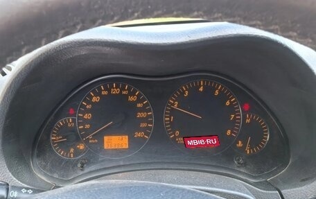 Toyota Avensis III рестайлинг, 2006 год, 650 000 рублей, 7 фотография