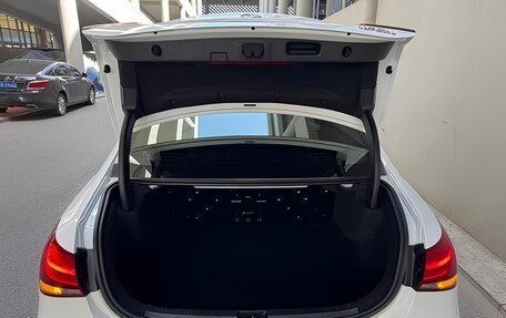 Mercedes-Benz A-Класс, 2023 год, 2 400 000 рублей, 7 фотография