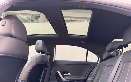 Mercedes-Benz A-Класс, 2023 год, 2 400 000 рублей, 10 фотография