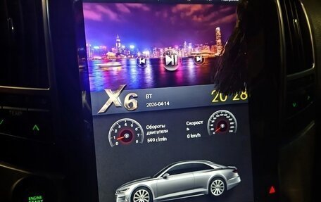 Toyota Land Cruiser 200, 2012 год, 3 700 000 рублей, 8 фотография