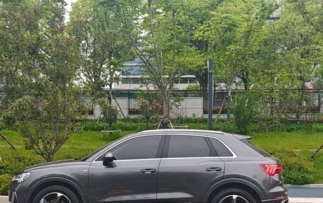 Audi Q3, 2023 год, 2 750 000 рублей, 5 фотография