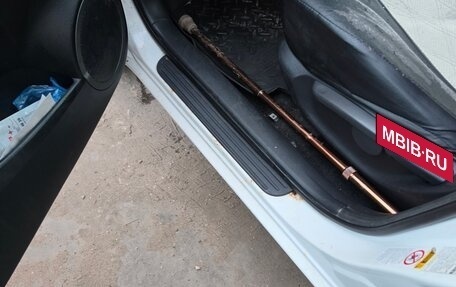 Toyota RAV4, 2012 год, 1 240 000 рублей, 15 фотография