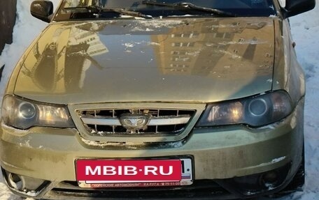 Daewoo Nexia I рестайлинг, 2010 год, 300 000 рублей, 3 фотография