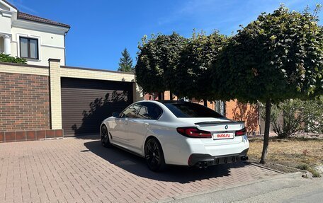 BMW 5 серия, 2020 год, 5 600 000 рублей, 8 фотография