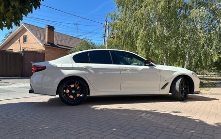 BMW 5 серия, 2020 год, 5 600 000 рублей, 6 фотография