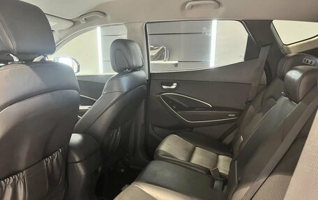 Hyundai Santa Fe III рестайлинг, 2017 год, 2 250 000 рублей, 23 фотография