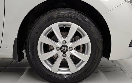 Hyundai Solaris II рестайлинг, 2017 год, 1 307 000 рублей, 22 фотография