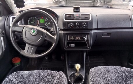 Skoda Fabia II, 2009 год, 215 000 рублей, 8 фотография