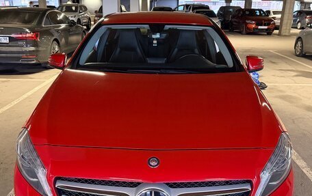 Mercedes-Benz A-Класс, 2014 год, 1 599 000 рублей, 11 фотография