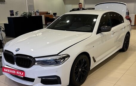 BMW 5 серия, 2018 год, 4 950 000 рублей, 2 фотография