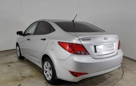 Hyundai Solaris II рестайлинг, 2015 год, 1 120 000 рублей, 5 фотография