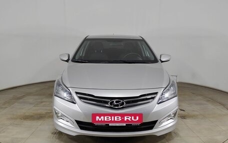 Hyundai Solaris II рестайлинг, 2015 год, 1 120 000 рублей, 2 фотография