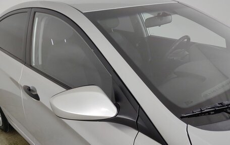 Hyundai Solaris II рестайлинг, 2015 год, 1 120 000 рублей, 19 фотография