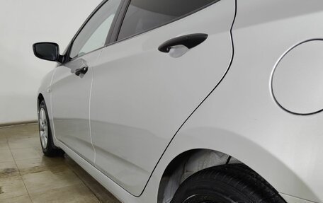 Hyundai Solaris II рестайлинг, 2015 год, 1 120 000 рублей, 22 фотография