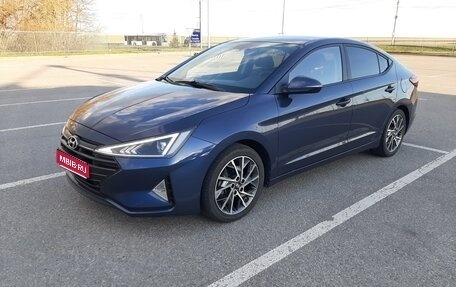 Hyundai Avante, 2018 год, 1 935 000 рублей, 1 фотография