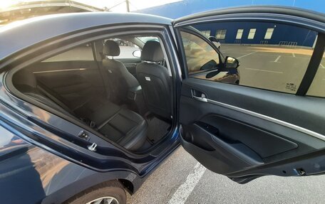 Hyundai Avante, 2018 год, 1 935 000 рублей, 14 фотография