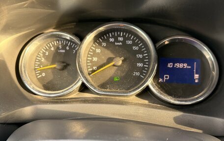 Renault Logan II, 2018 год, 1 200 000 рублей, 10 фотография