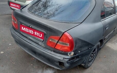 Mitsubishi Carisma I, 2001 год, 230 000 рублей, 4 фотография