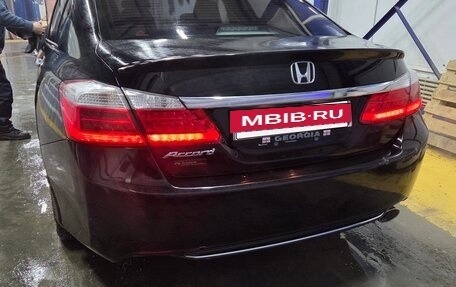 Honda Accord IX рестайлинг, 2014 год, 1 700 000 рублей, 9 фотография