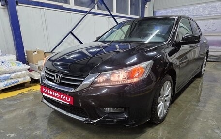Honda Accord IX рестайлинг, 2014 год, 1 700 000 рублей, 7 фотография