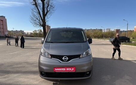 Nissan NV200, 2014 год, 1 800 000 рублей, 13 фотография