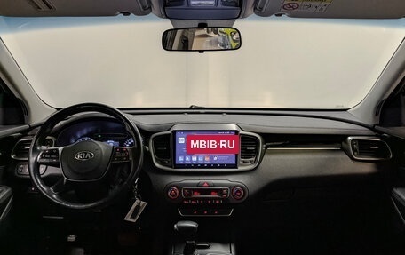 KIA Sorento III Prime рестайлинг, 2018 год, 2 500 000 рублей, 14 фотография