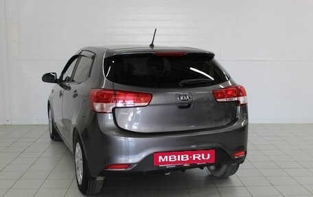KIA Rio III рестайлинг, 2015 год, 1 050 000 рублей, 10 фотография